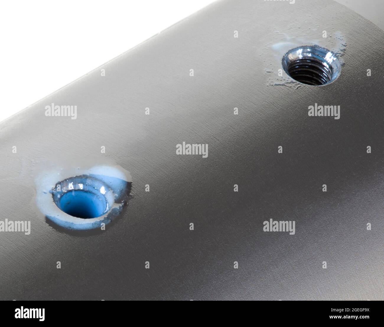 Thread locking compound hires stock photography and images Alamy