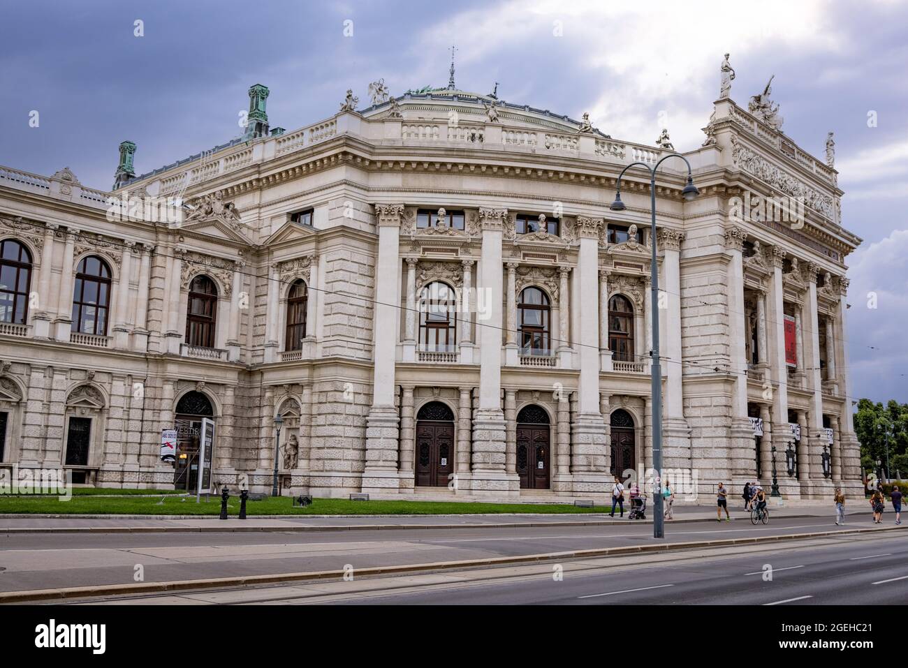 Famous Burgtheater of Vienna - the National Theater in the city - VIENNA, AUSTRIA, EUROPE - AUGUST 1, 2021 Stock Photo