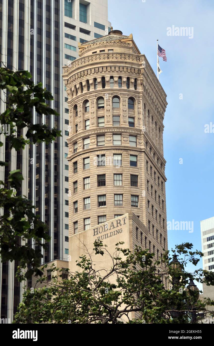 Hobart Building near Montgomery and 2nd Street, Market Street, San Francisco, California, USA Stock Photo