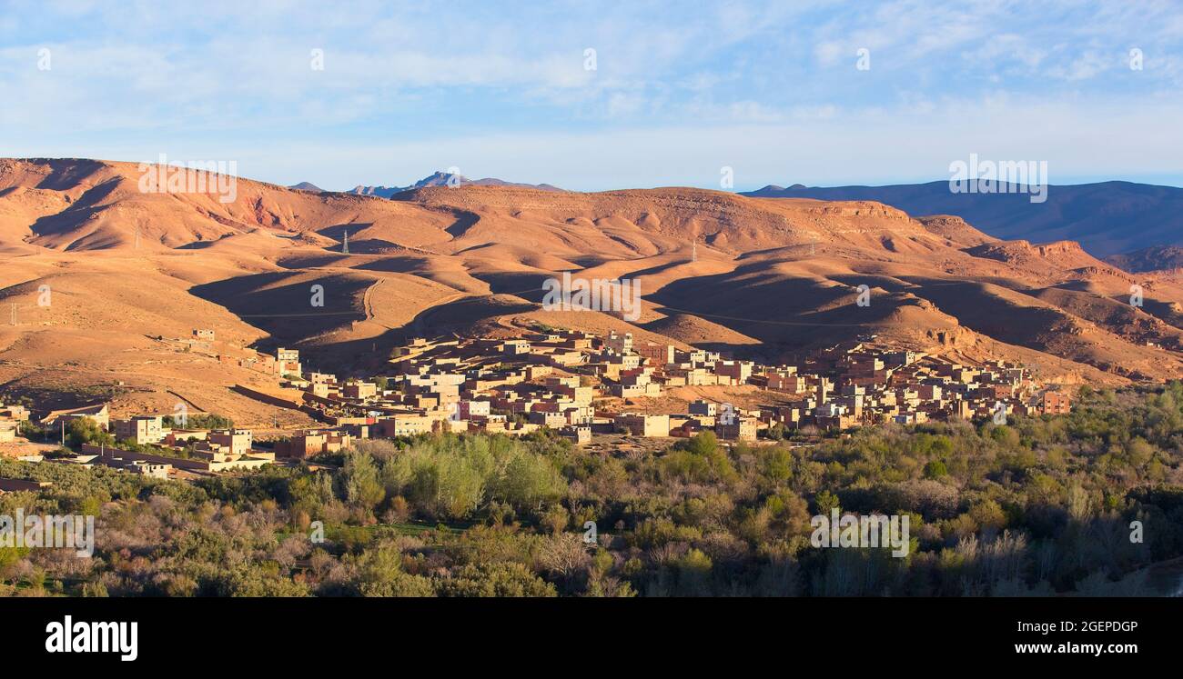 Early morning light over the River Dades at Boumalne Dades, Morocco. Stock Photo