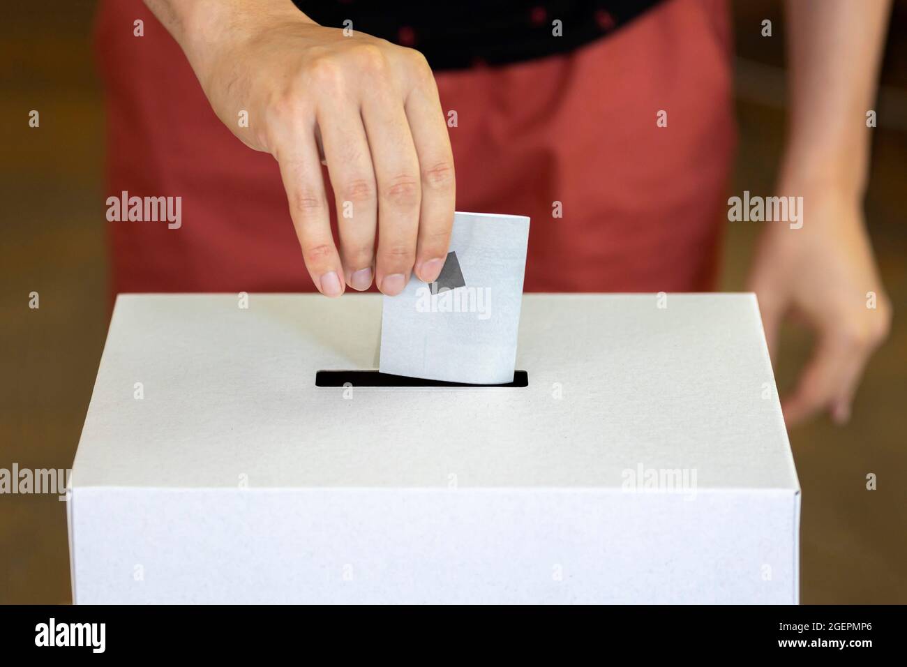 Box during elections hi-res stock photography and images - Alamy