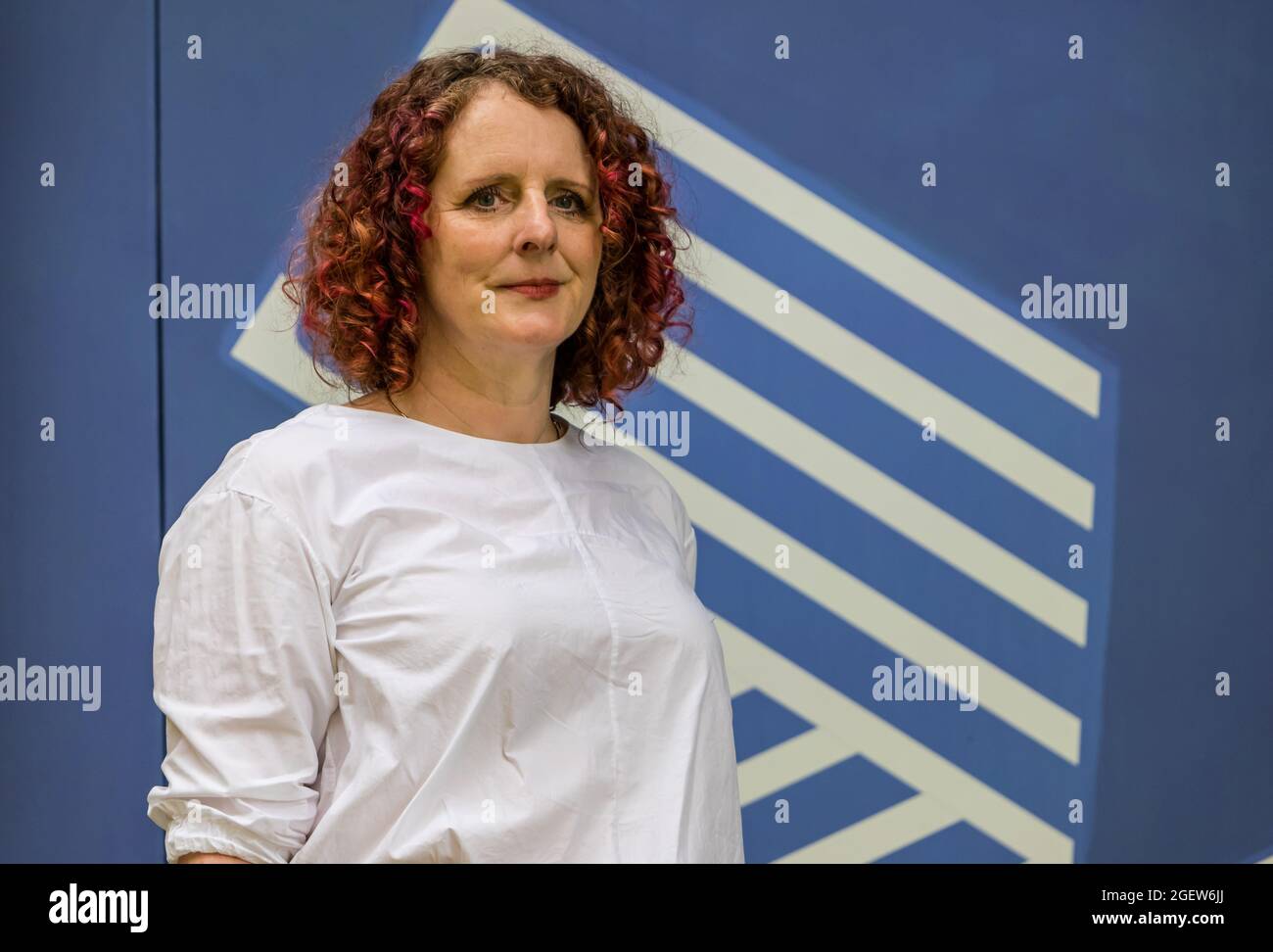 Edinburgh, Scotland, UK, 21 August 2021. Edinburgh International Book Festival: Pictured: Edinburgh-based author Maggie O’Farrell is at the book festival today talking about her novel ’Hamnet’ which was winner of the Women’s Prize for Fiction Stock Photo