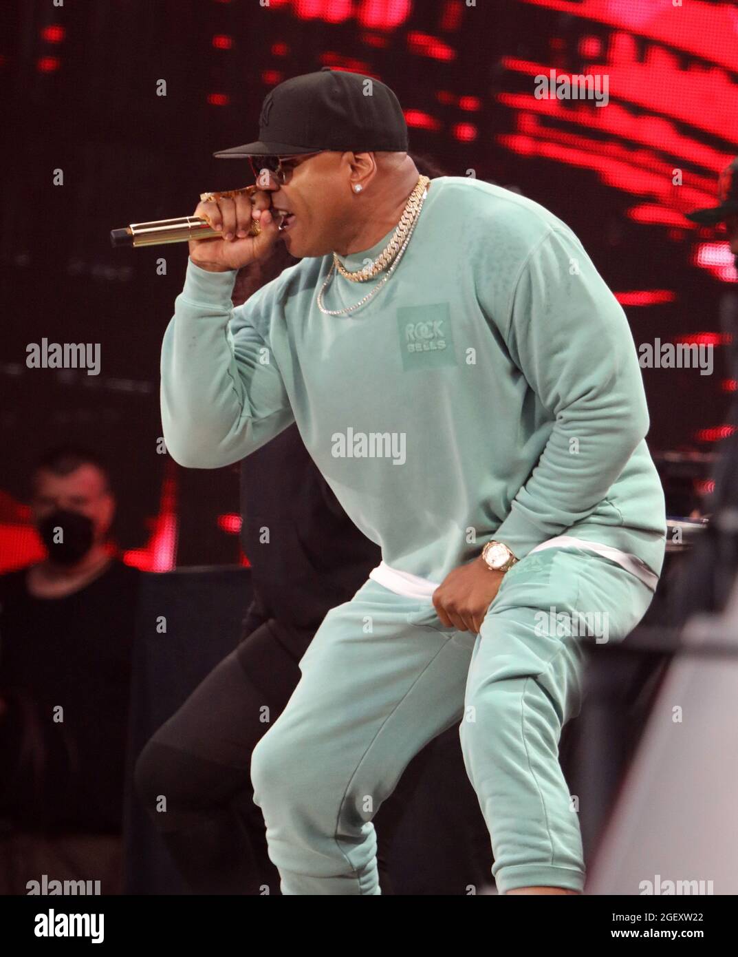 August 21, 2021, New York, New York, USA LL COOL J performs during the