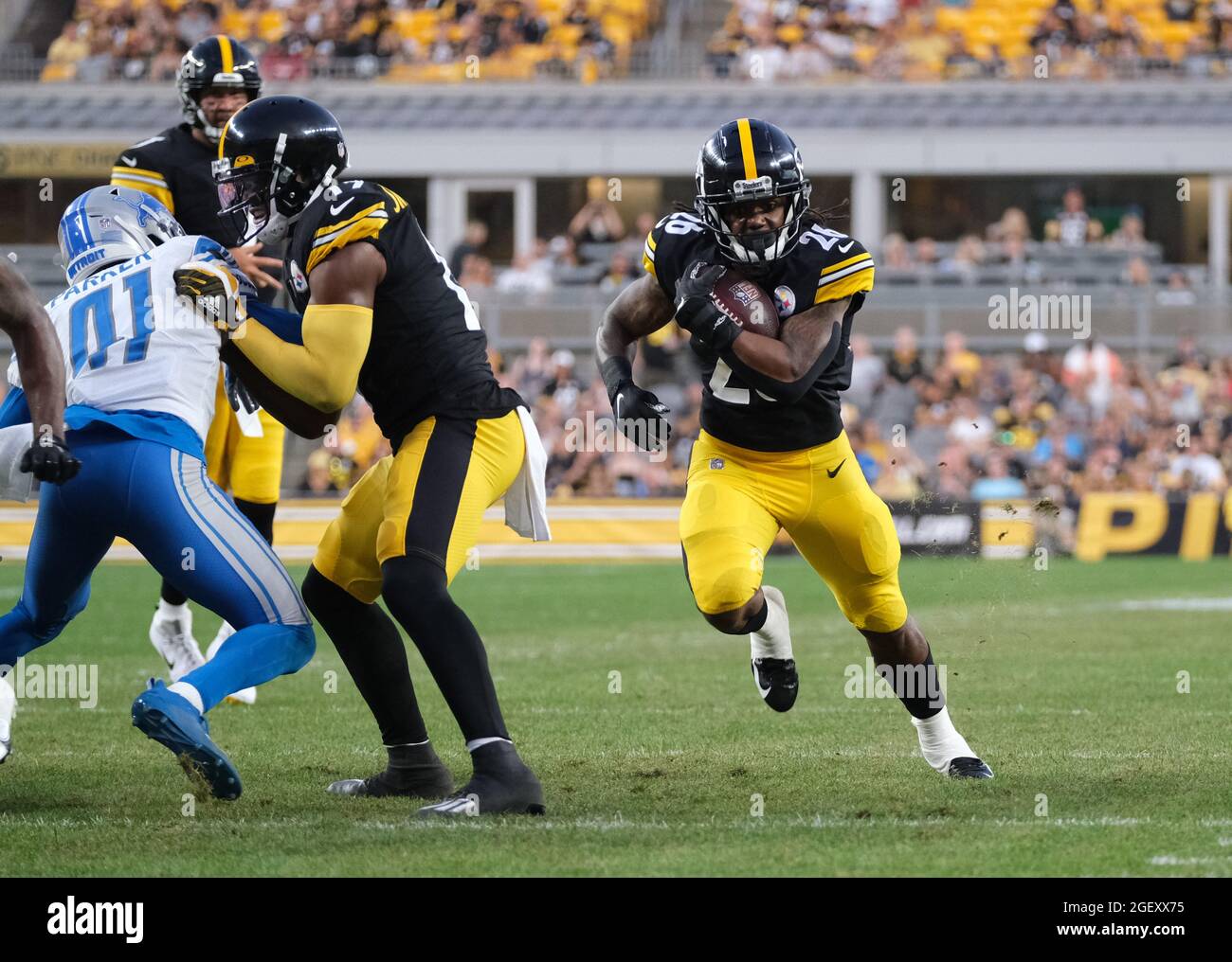 August 21st, 2021: Anthony McFarland Jr. #26 during the Pittsburgh Steelers vs Detroit Lions game at Heinz Field in Pittsburgh, PA. Jason Pohuski/CSM Stock Photo