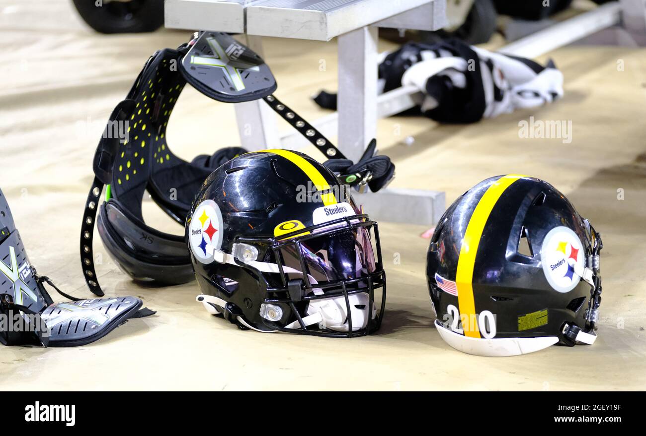 August 21st, 2021: Steelers helmets during the Pittsburgh Steelers vs  Detroit Lions game at Heinz Field in Pittsburgh, PA. Jason Pohuski/CSM  Stock Photo - Alamy