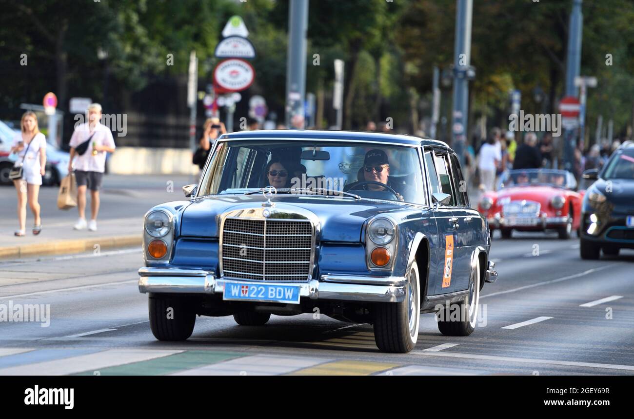 Classic Old Cars Rally of Vintage Cars in Vienna, Austria. Editorial Photo  - Image of locals, luxury: 154083596