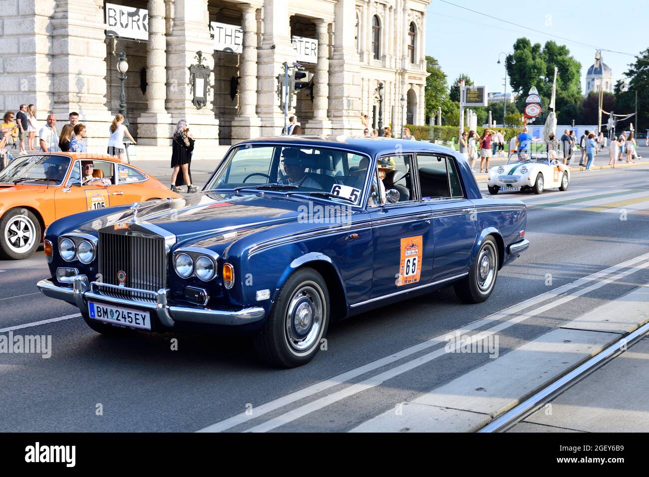 Vienna. Austria. The Vienna Classic Days 21.-22. August 2021. The rolling  automobile museum in the middle of Vienna. Probably Rolls Royce Silver  Shadow I 1976 in front Stock Photo - Alamy