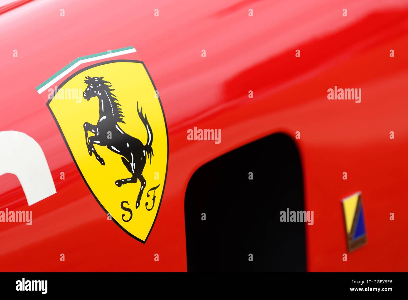 Ferrari Prancing Horse Logo on a Classic Car Stock Photo Alamy