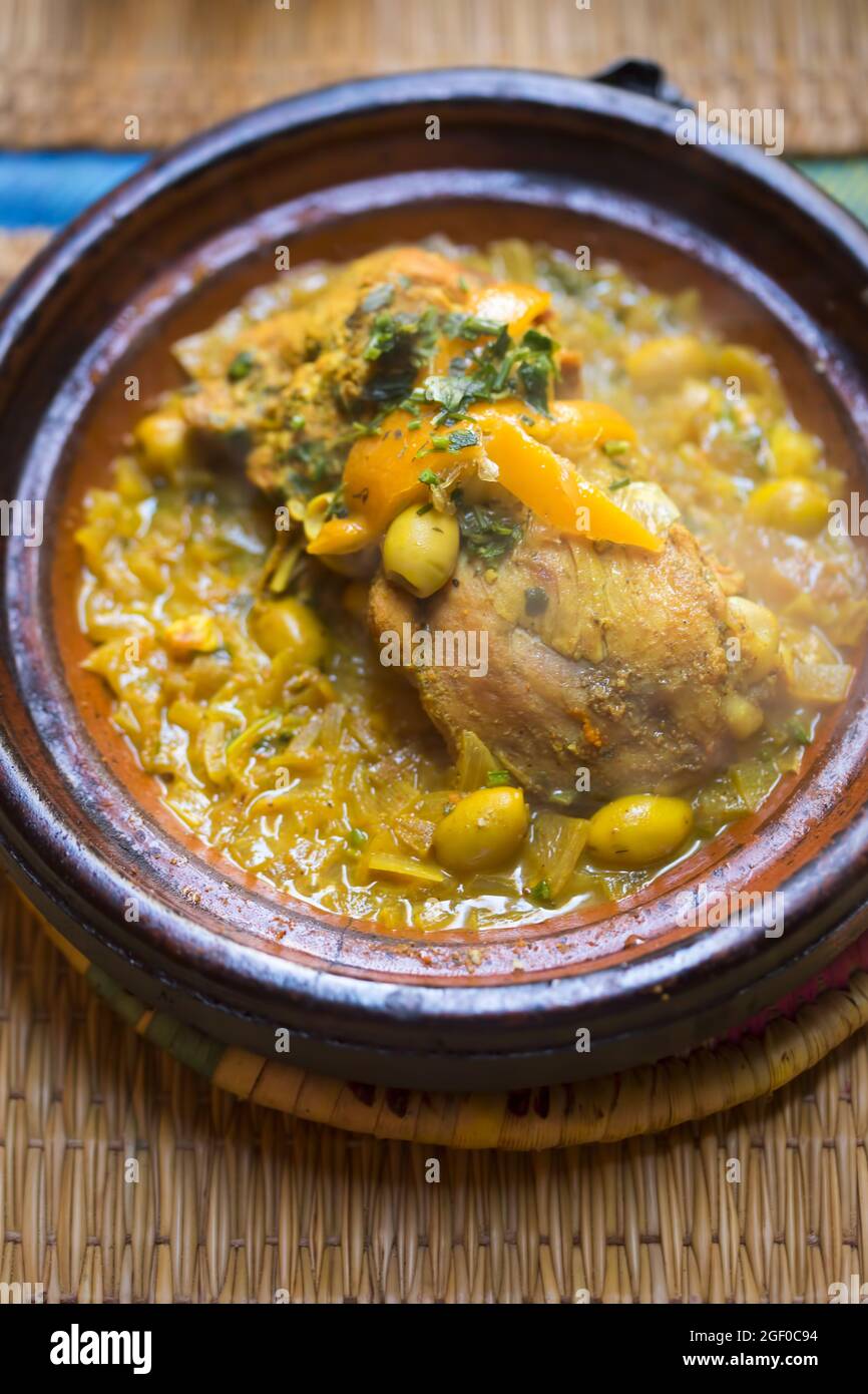 Chicken tagine with preserved lemons and olives Stock Photo Alamy