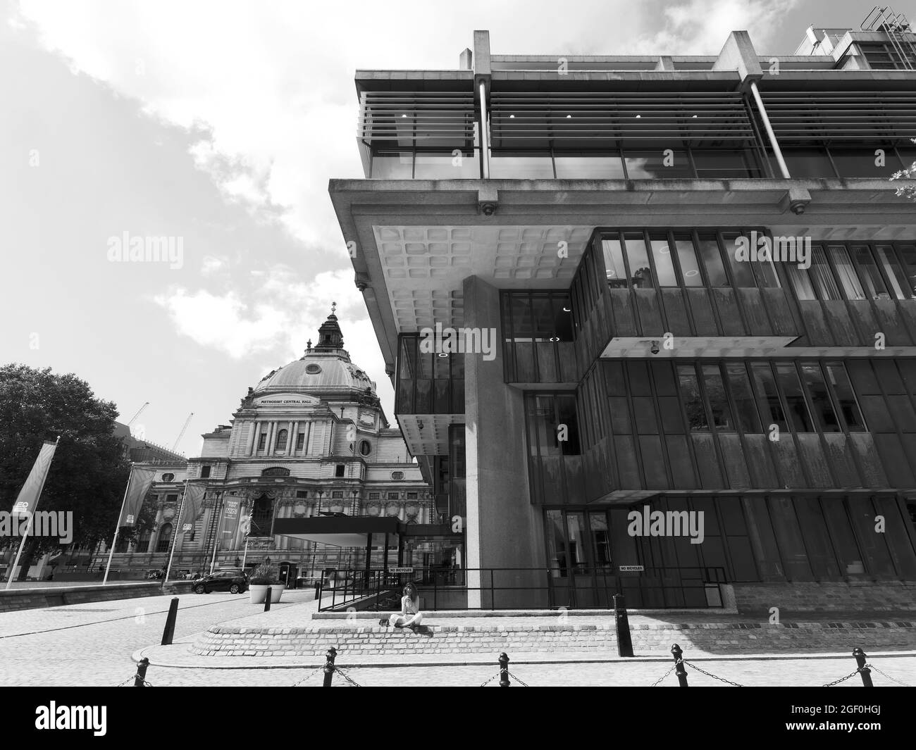 London, Greater London, England, August 10 2021: Left, Central Hall Westminster aka Methodist Central Hall. Stock Photo