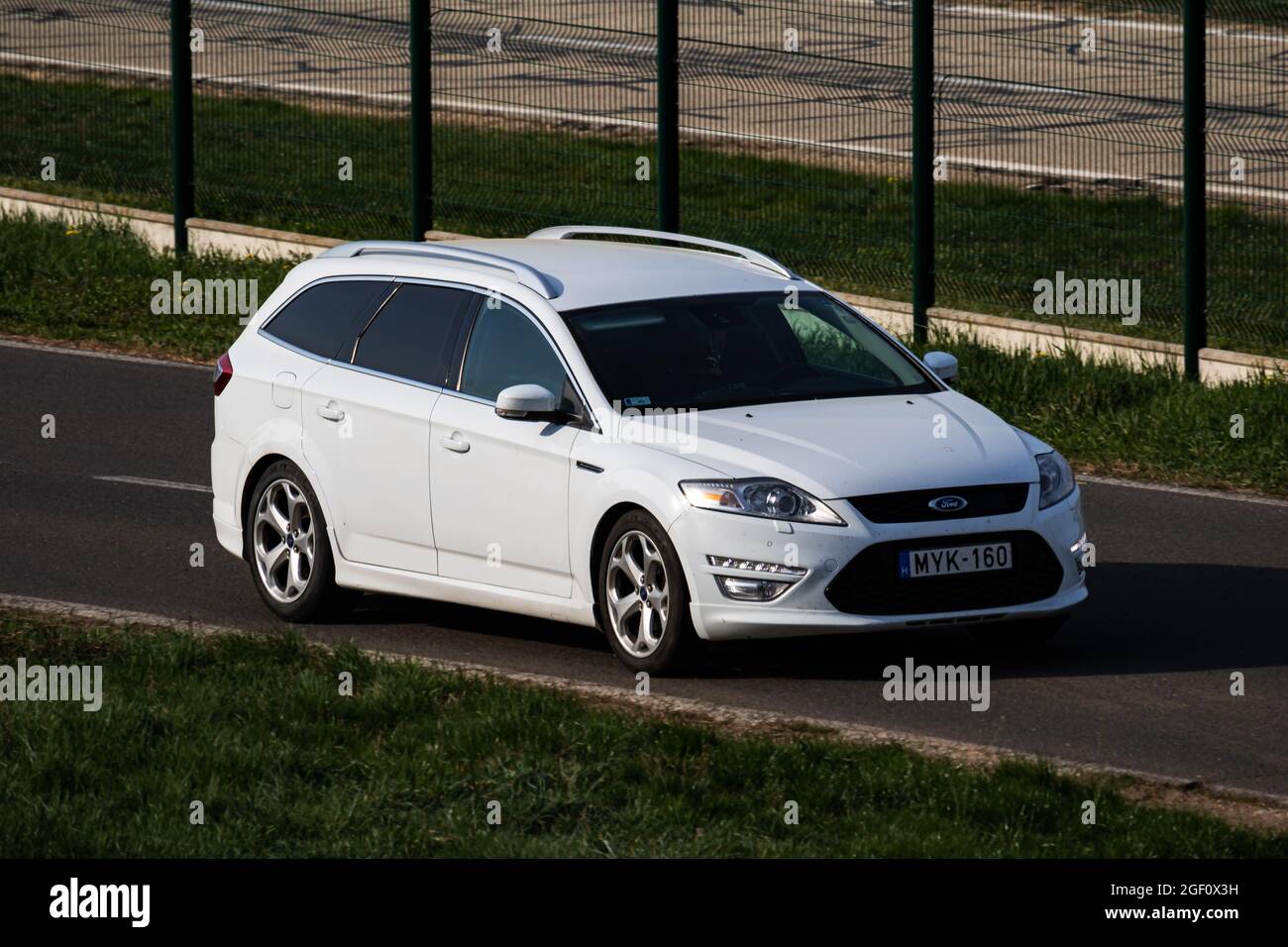 sturen club amplitude Ford Mondeo Car Show High Resolution Stock Photography and Images - Alamy