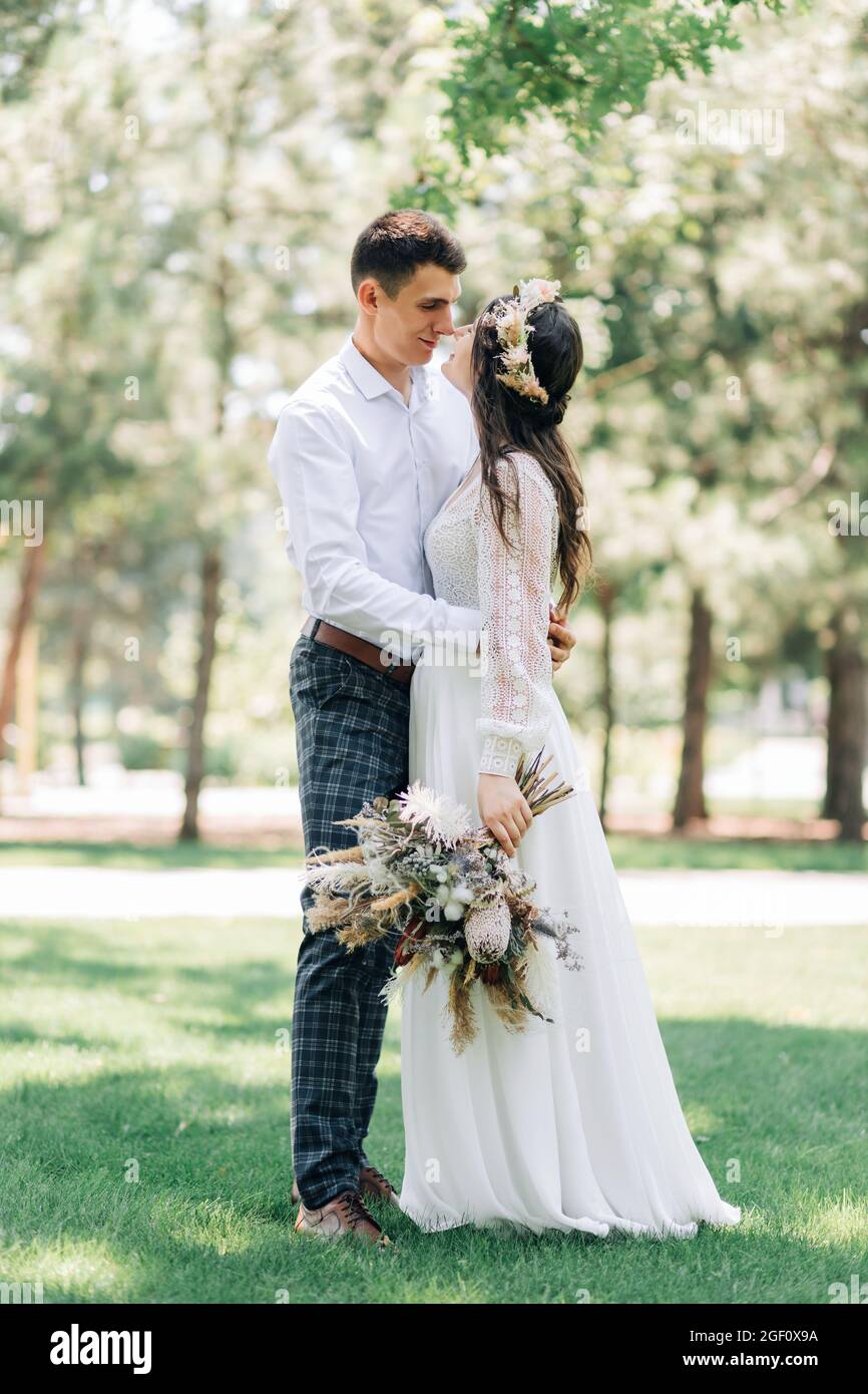 Weddi deals