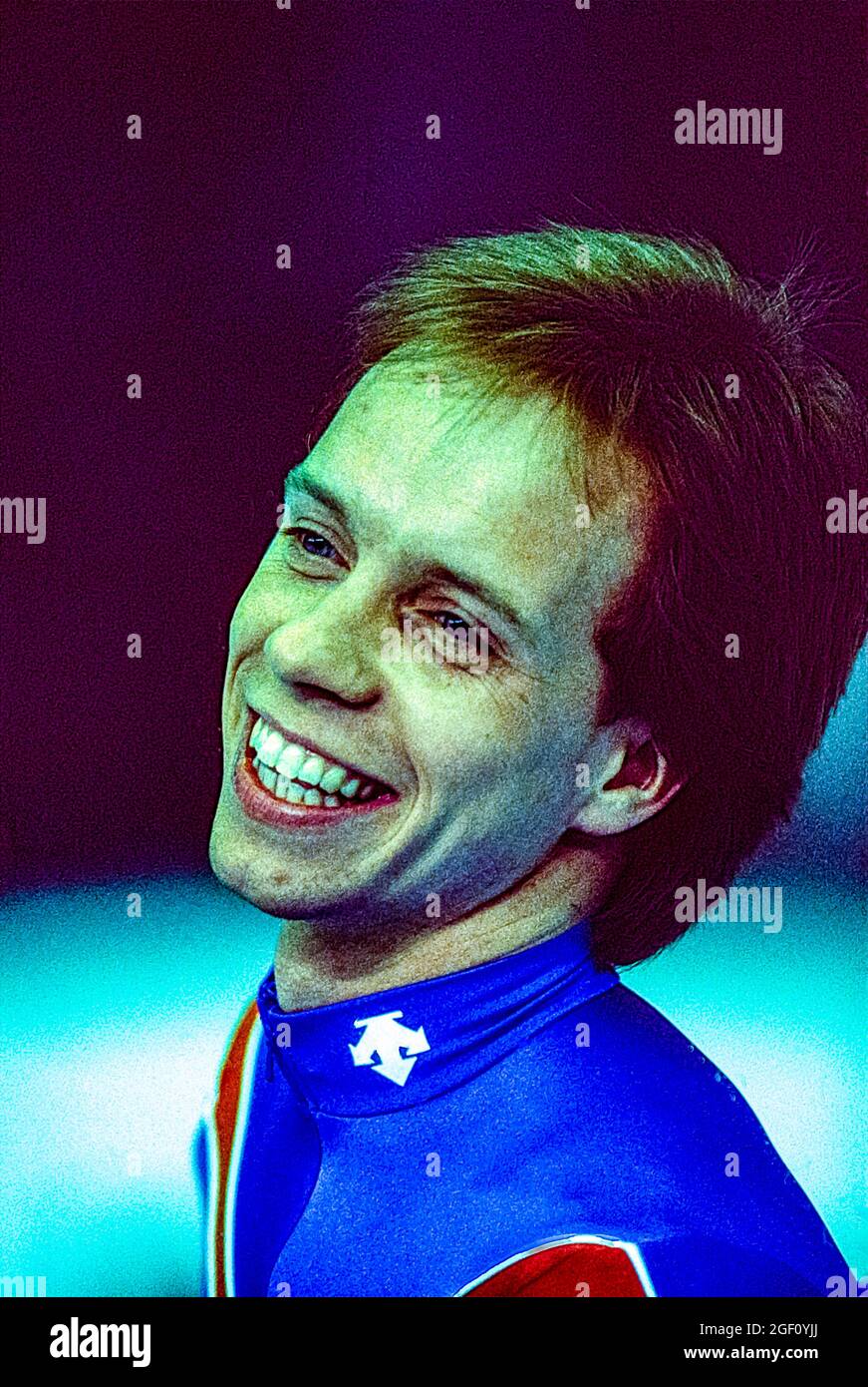 Scott Hamilton win the gold in the men's figure skating competition at