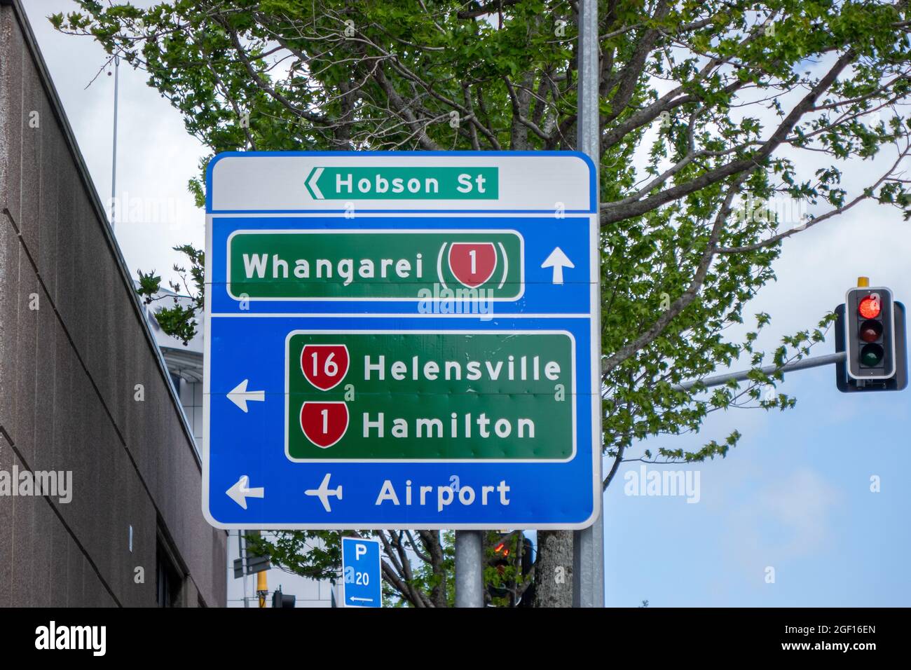 Traffic Direction Sign In Auckland City Centre New Zealand Stock Photo