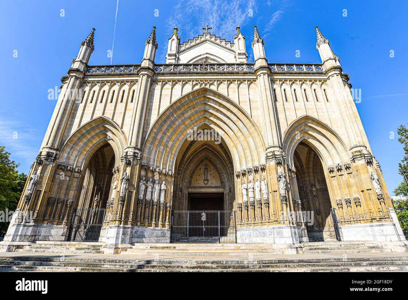 Vitoria-Gasteiz, Spain - 21 Aug, 2021: Exterior Views of the Cathedral of Santa Maria (or New Cathedral) in Vitoria-Gasteiz, Basque Country, Spain Stock Photo