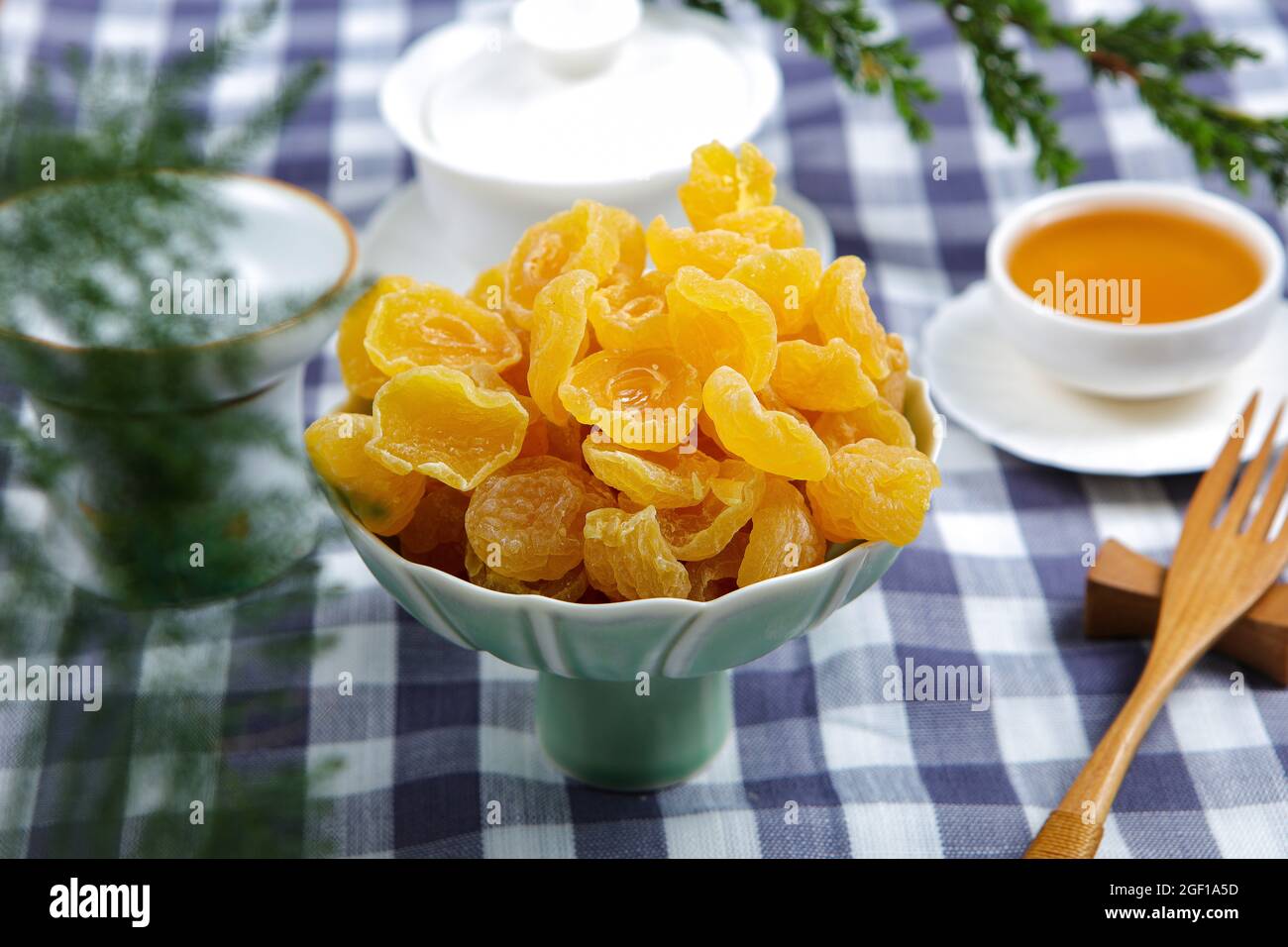 Yellow peach dry Stock Photo Alamy