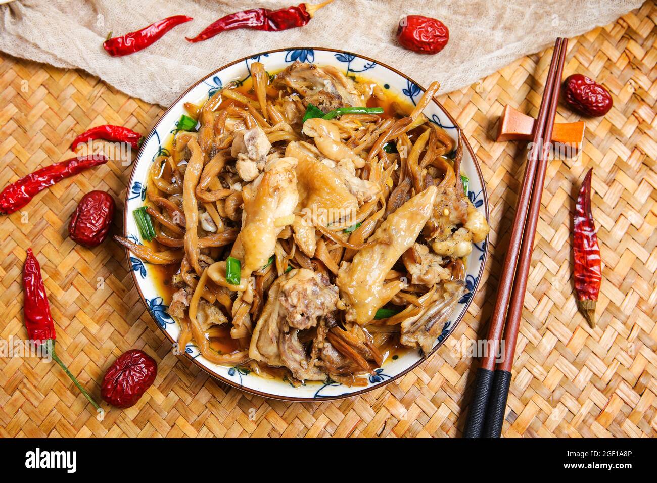 Lily chicken hi res stock photography and images Alamy