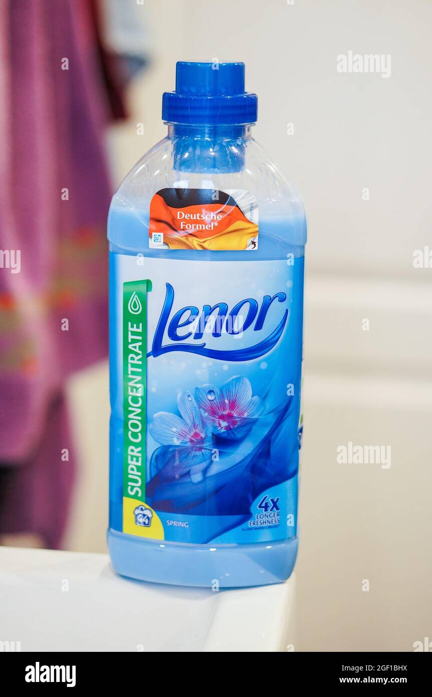 POZNAN, POLAND - May 27, 2016: A Lenor laundry detergent in a plastic  bottle Stock Photo - Alamy