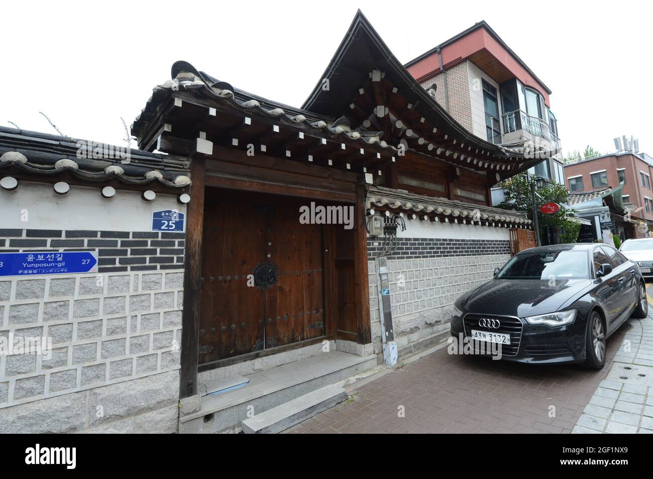 A traditional Korean house in the Bukchon Hanok village in Seoul, Korea ...