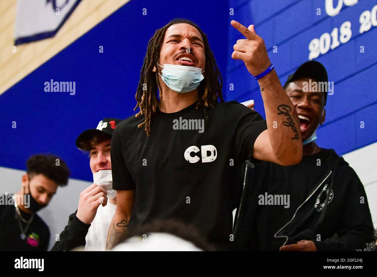 Orlando Magic point guard Cole Anthony celebrates during the 2021 CIF Southern Section Championship basketball game on Friday, June 11, 2021, in Chats Stock Photo