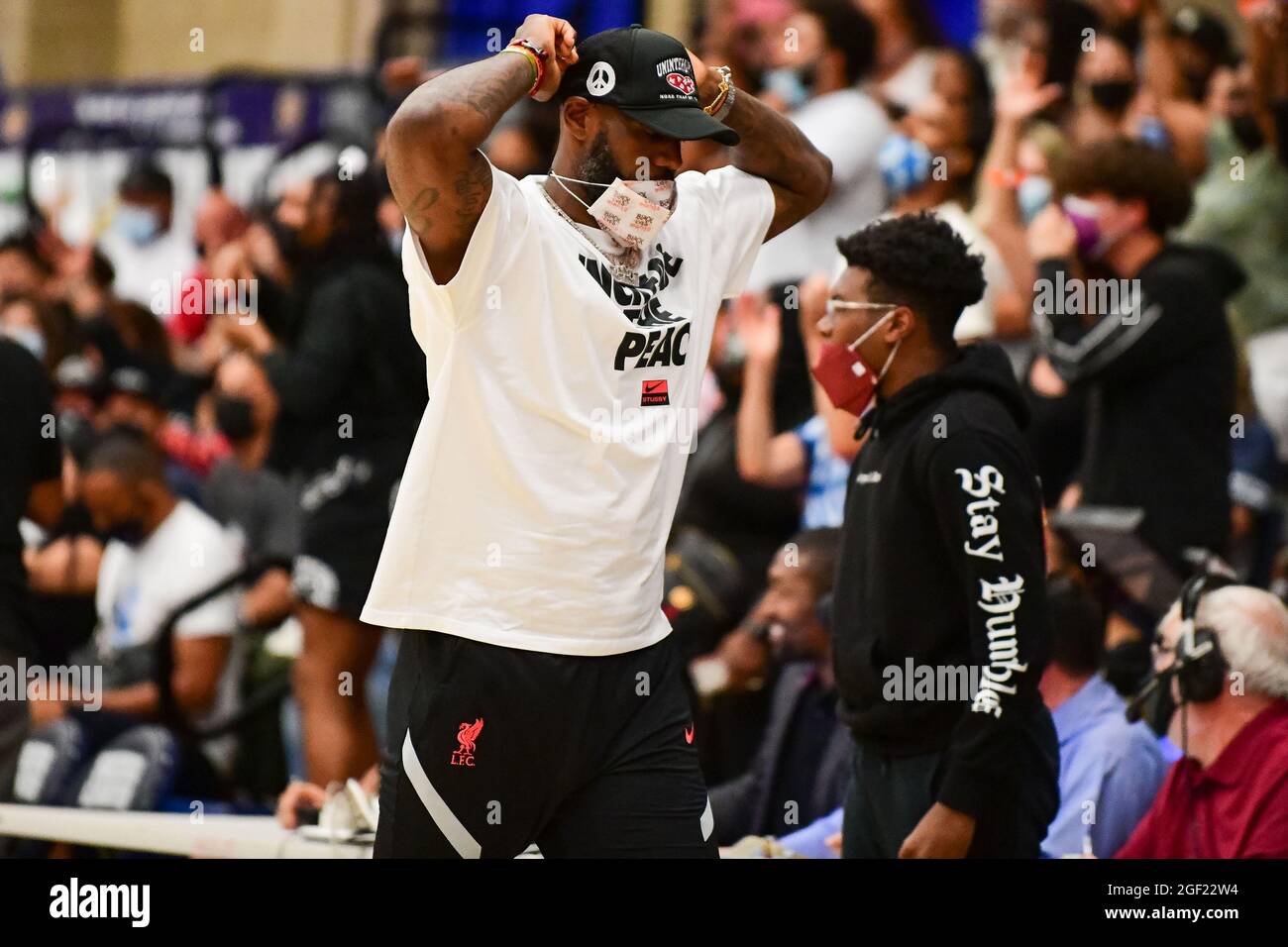 Los Angeles Lakers shooting guard LeBron James watches the 2021 CIF