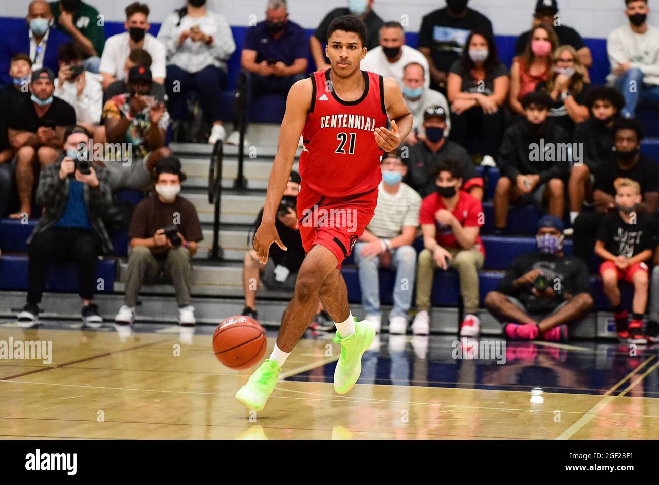 Centennial Huskies forward Aaron McBride (21) during the 2021 CIF Southern Section Championship basketball game on Friday, June 11, 2021, in Chatswort Stock Photo