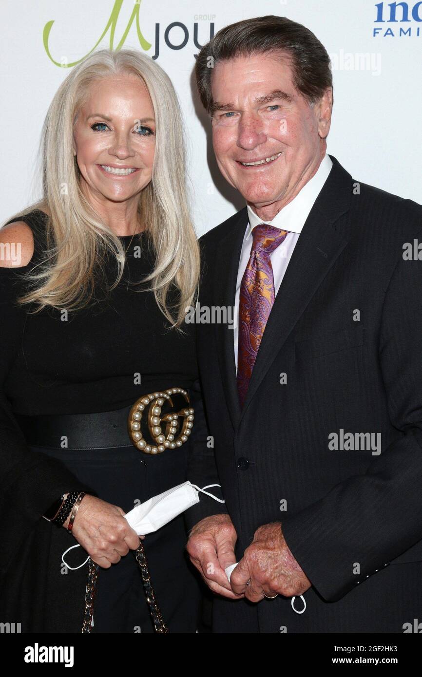 Beverly Hills, CA. 20th Aug, 2021. Candace Garvey, Steve Garvey at