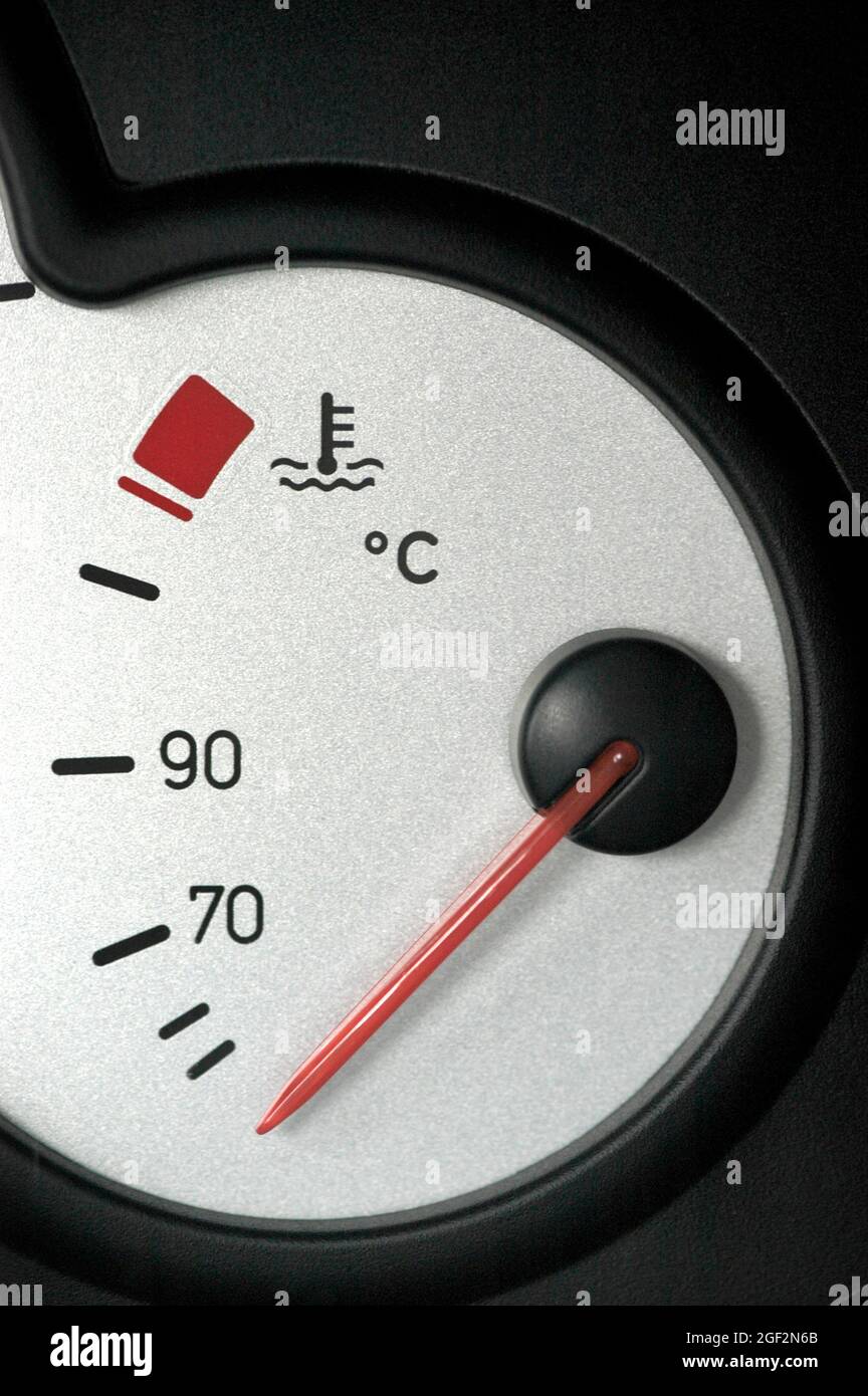 Outside temperature gauge reading over 110f Stock Photo - Alamy