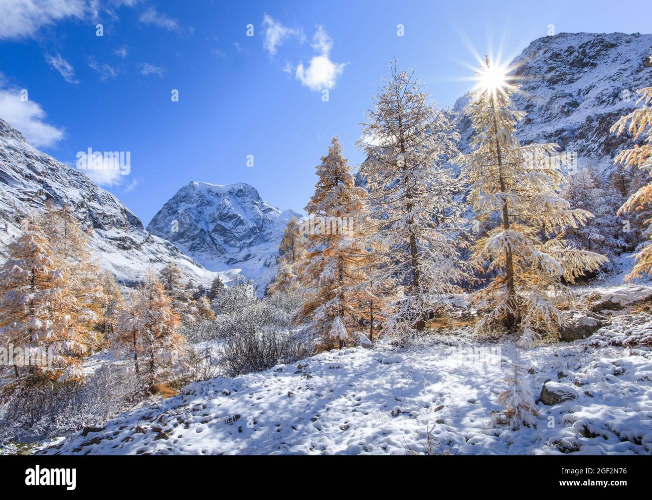 snowy Arolla Valley with Mont Collon, Switzerland, Wallis and Futuna Stock Photo