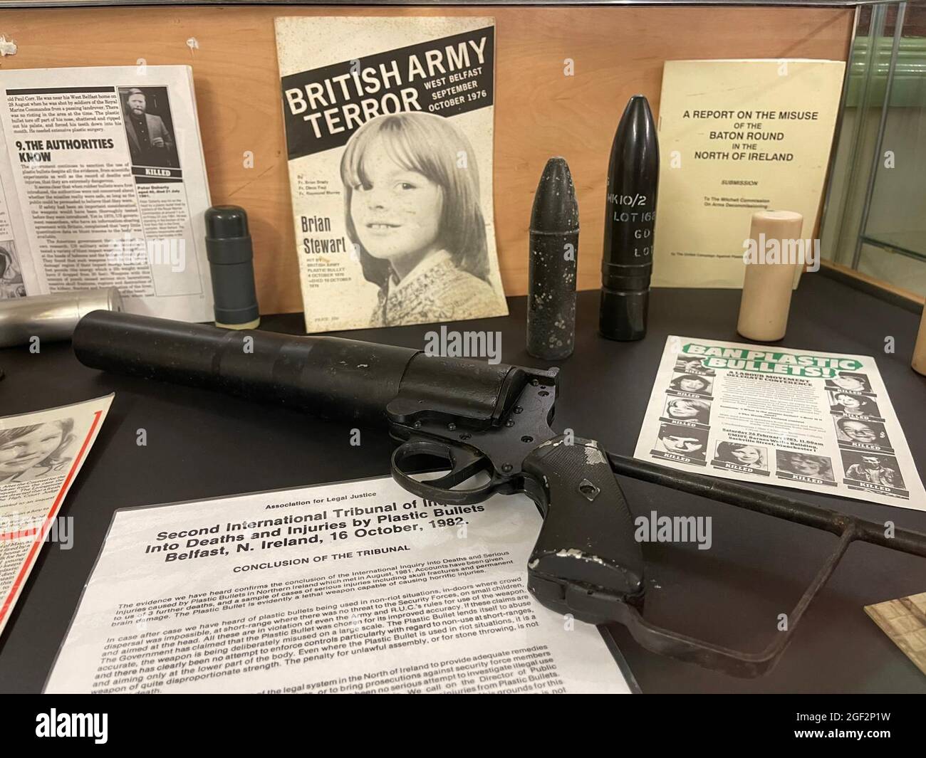 Deactivated Webley No 4 Mk 1 Riot gun on display with plastic and rubber bullets in a museum in west Belfast. A fresh inquest into the death of the youngest person in Northern Ireland to die after being struck by a plastic bullet is due to start on Monday. Stephen Geddis, 10, received a head injury following an incident in west Belfast on August 28 1975. Stock Photo