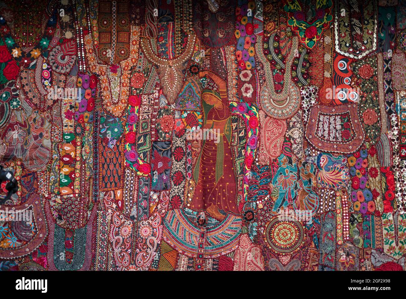 Mirror Work Embroidery High Resolution Stock Photography and Images Alamy