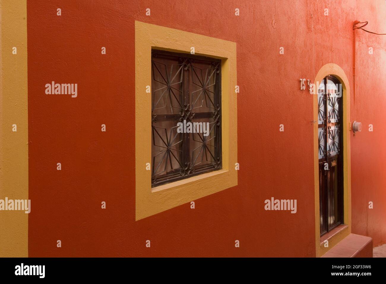 Guanajuato, Mexico: Historic town of Guanajuato, Doors and windows ...