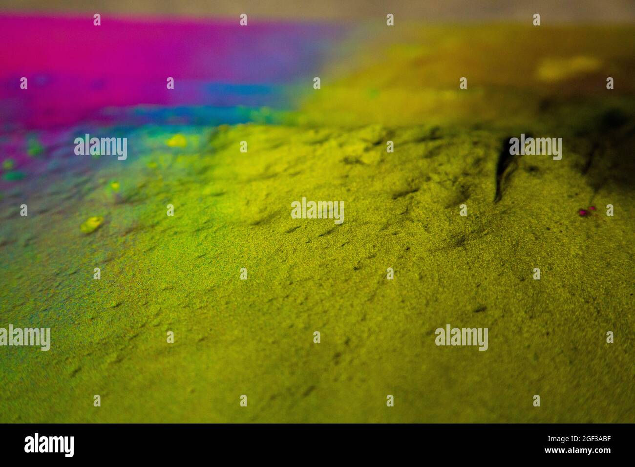 Formas de color hi-res stock photography and images - Alamy