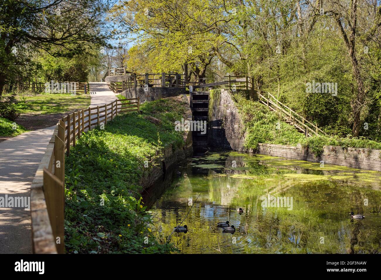 One of the Fourteen Locks on disused Crumlin Arm or Branch of Monmouthshire Canal. Rogerstone, Newport, Gwent, South Wales, UK, Britain Stock Photo
