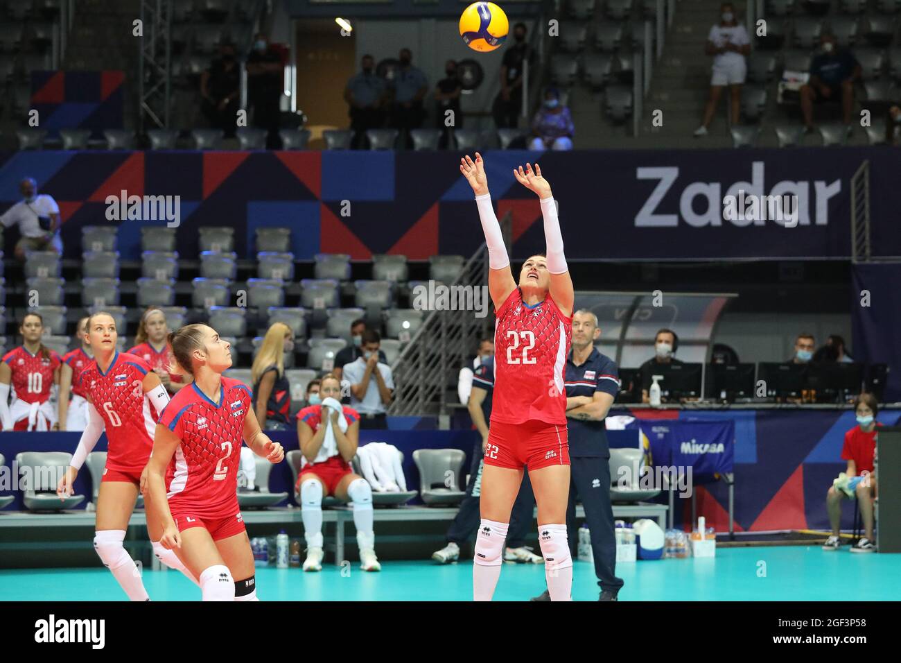 Zadar, Croatia . 14th Nov, 2020. Maria Zernovic (22 Slovakia) in action