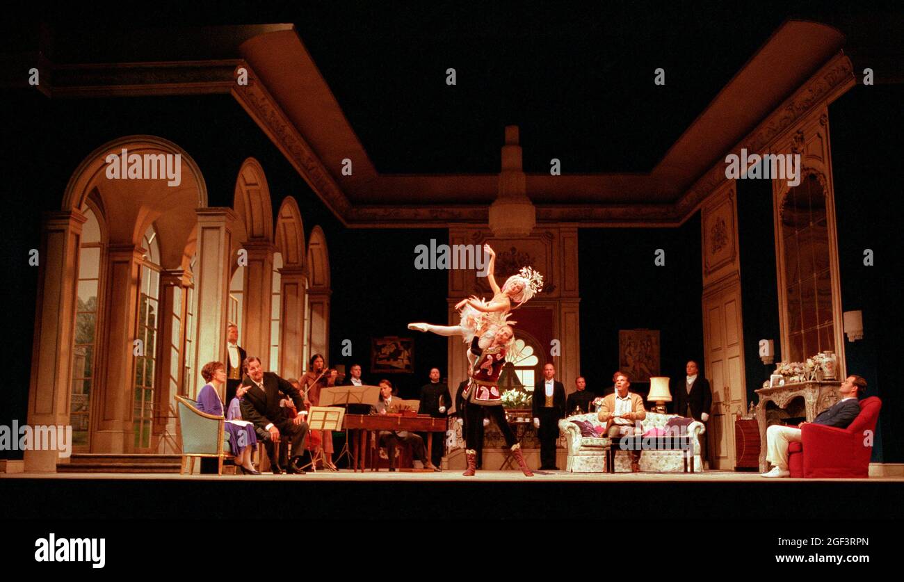 front left: Kiri Te Kanawa (The Countess), Victor von Halem (La Roche)  centre: Alla Martinkevitch (dancer), Michael Hodges (dancer)  right: Rodney Gilfrey (The Count), Gerald Finley (Olivier) in CAPRICCIO at Glyndebourne Festival Opera, East Sussex, England  18/07/1998 music: Richard Strauss  libretto: Clemens Krauss & Richard Strauss  conductor: Andrew Davies  set design: Dennis Lennon  costumes: Martin Battersby  lighting: Robert Bryan  choreographer: Jenny Weston  director: John Cox Stock Photo