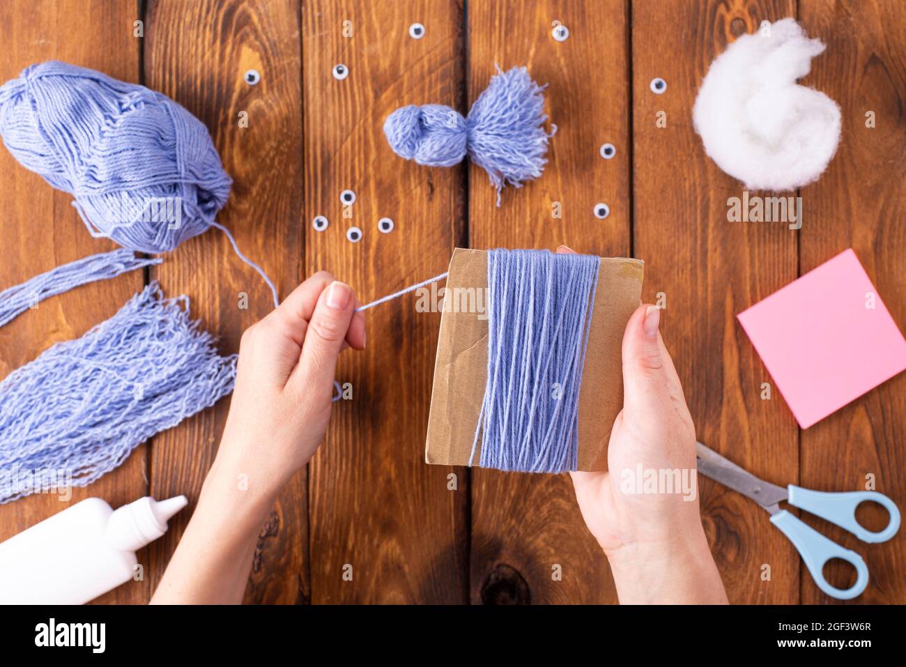 How to make a cute thread bird for decoration. Children's art project ...