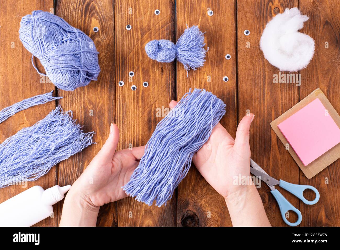How to make a cute thread bird for decoration. Children's art project ...