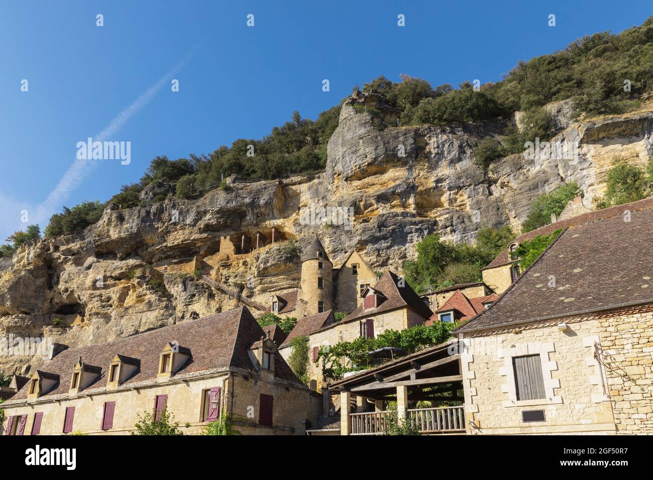 France, Dordogne, La RoqueGageac, Houses of historic village with