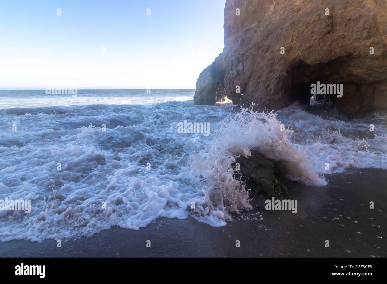 Sea waves wide angle view hi-res stock photography and images - Alamy