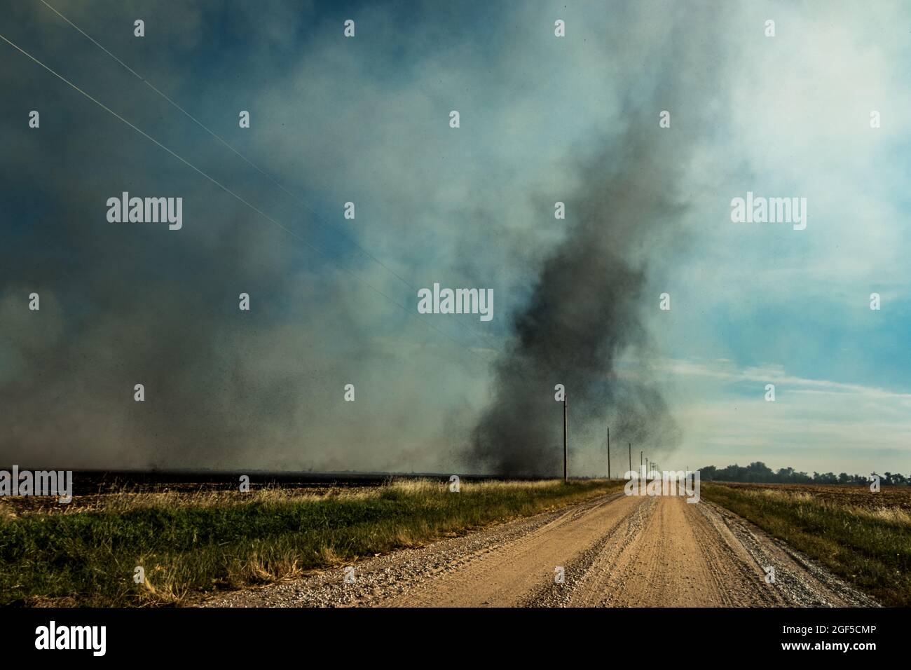 Lines in the dirt hires stock photography and images Alamy