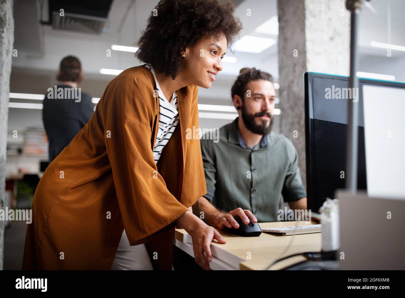 Business People Good Teamwork In Office Teamwork Successful Meeting Workplace Concept Stock Photo Alamy