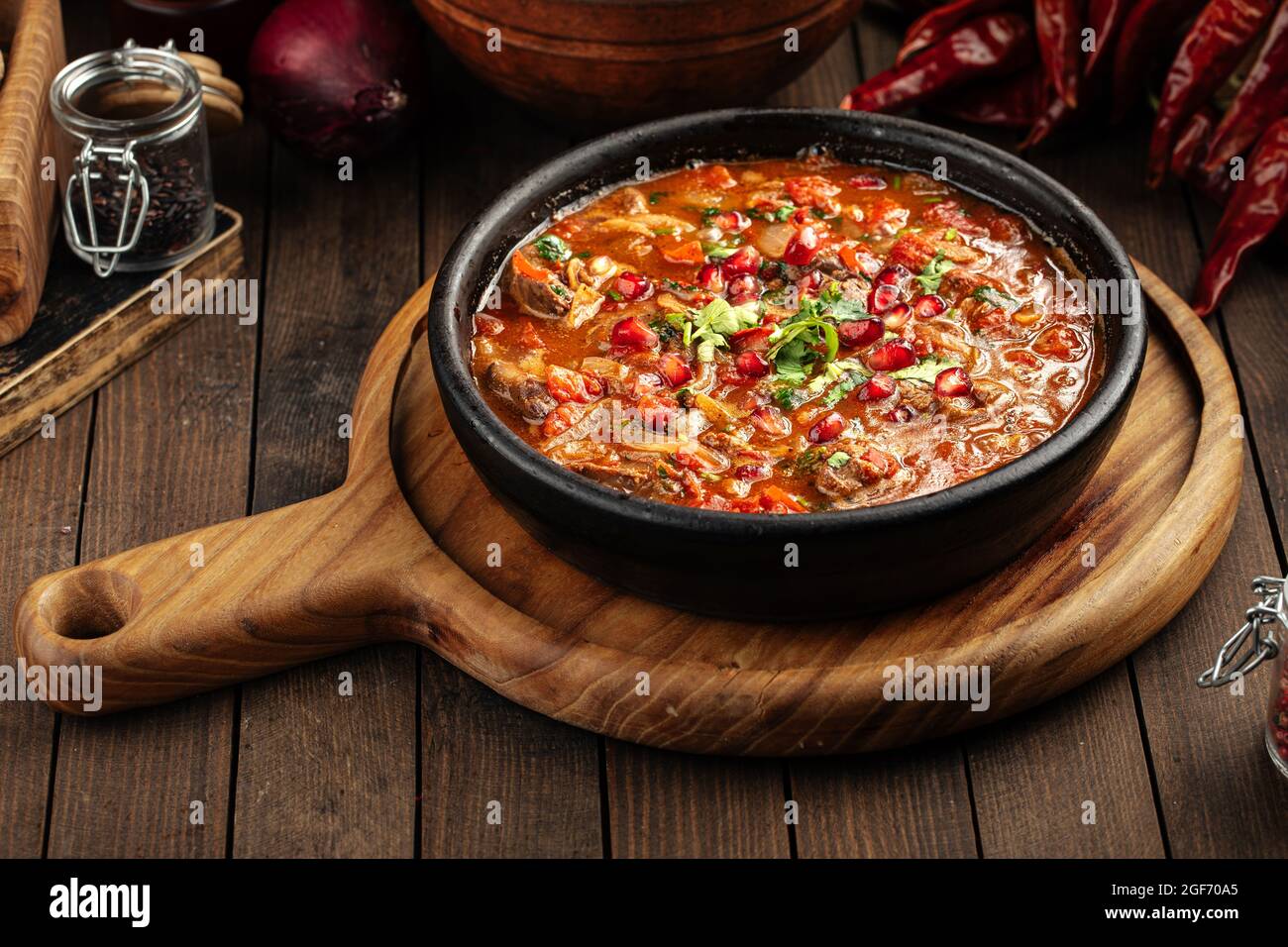chicken liver in tomato sauce Stock Photo Alamy