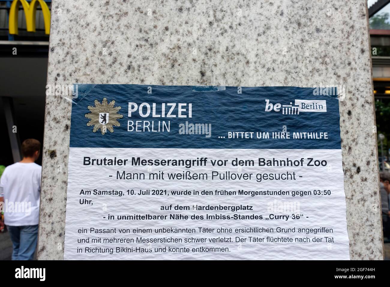 Wanted, notice of the police after a brutal knife attack, Berlin Stock Photo
