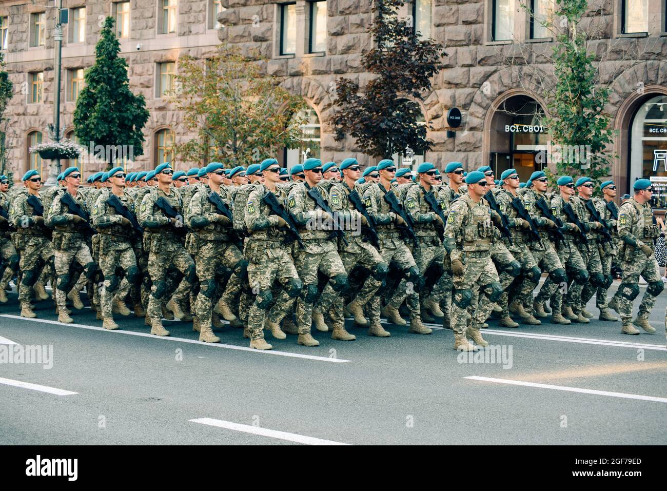 Kyiv, Ukraine - August 20, 2021: Rehearsal of military parade on occasion of 30 years Independence Day of Ukraine. Troops marching along Khreshchatykk Stock Photo
