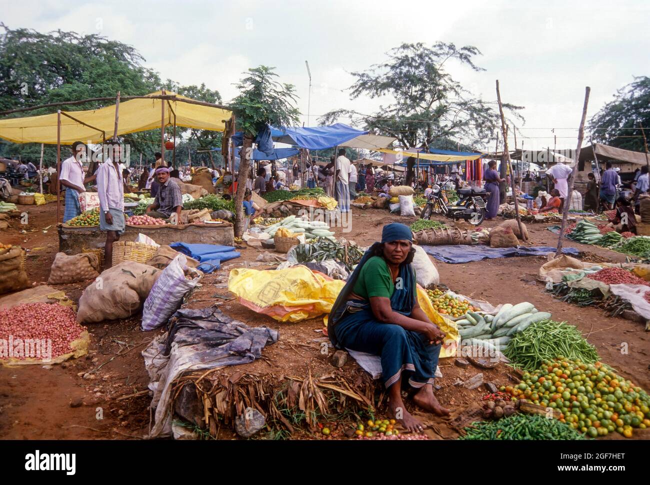 Weekly market at Perundurai near Erode in Tamil Nadu, India Stock Photo