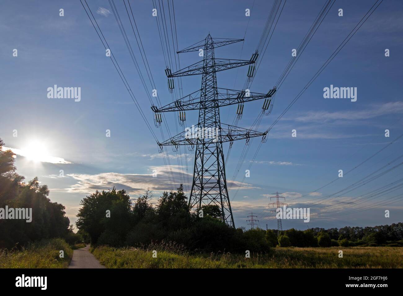 High-voltage pylon, Moorburg, Harburg, Hamburg, Germany Stock Photo - Alamy