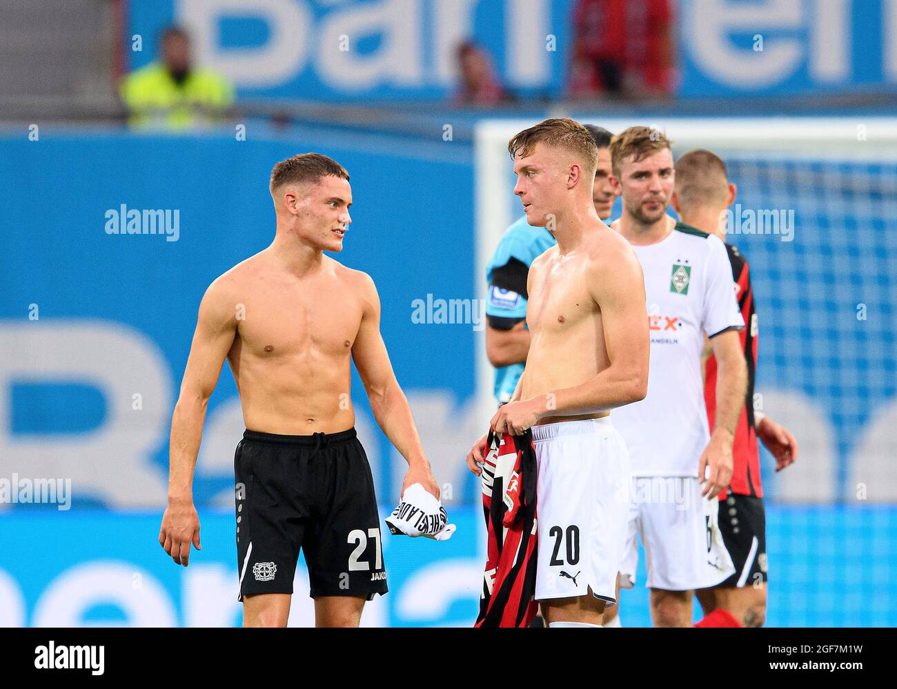 https://c8.alamy.com/comp/2GF7M1W/jersey-exchange-between-florian-wirtz-left-lev-and-luca-netz-mg-after-the-game-soccer-1st-bundesliga-2nd-matchday-bayer-04-leverkusen-lev-borussia-monchengladbach-mg-4-0-on-august-21-2021-in-leverkusen-germany-dfl-regulations-prohibit-any-use-of-photographs-as-image-sequences-and-or-quasi-video-2GF7M1W.jpg
