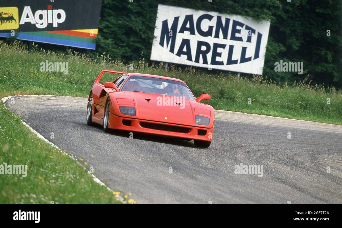 Press launch and test drive at the Fiorano Test track near of the Ferrari F40  Maranello Italy 05/1987 Stock Photo