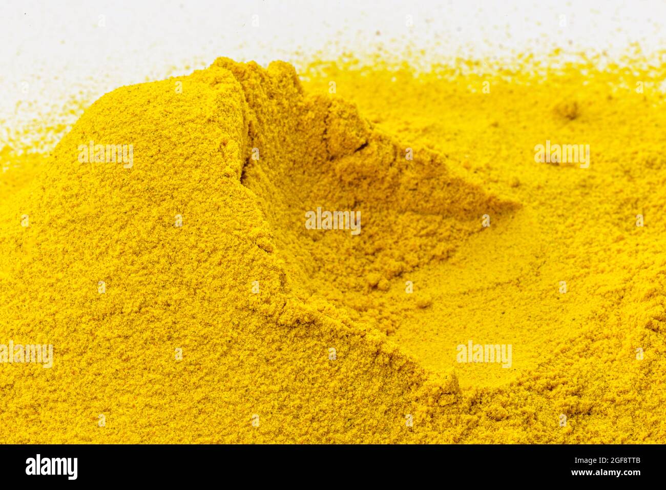 turmeric powder, root also known as turmeric, turmeric, sun root